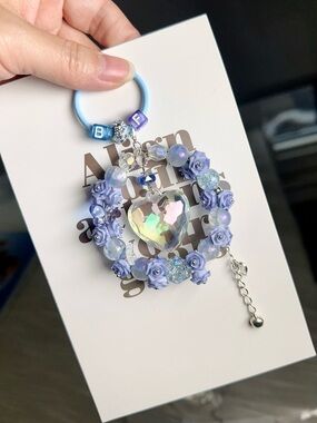 Iridescent Heart Lavender Floral Charm Keyring